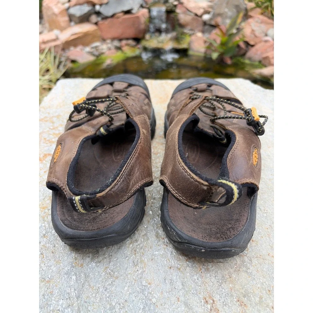 Keen Newport H2 Mens Brown Leather Waterproof Hiking Sandals Size 10.5